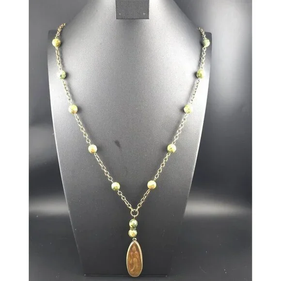 Vntg Tibetan Walking Buddha Amulet Necklace 2 Side Pendant 22" Long Green Stones - Picture 4 of 10